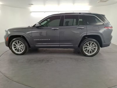 2023 Jeep Grand Cherokee Summit 4x2