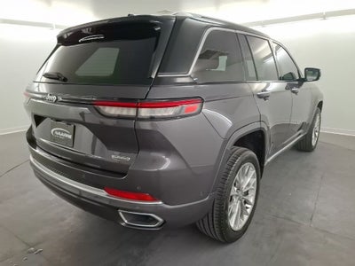 2023 Jeep Grand Cherokee Summit 4x2