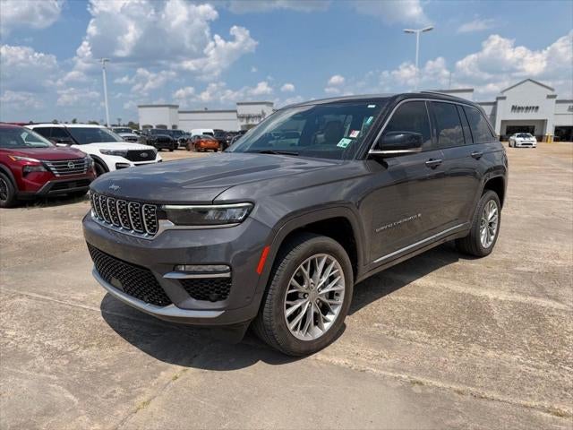 2023 Jeep Grand Cherokee Summit 4x2