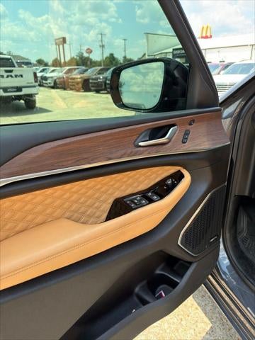 2023 Jeep Grand Cherokee Summit 4x2