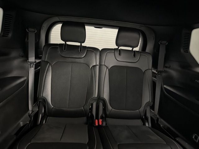 2025 Jeep Grand Cherokee L Altitude 4x2