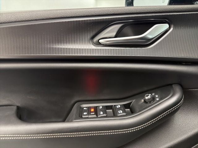 2025 Jeep Grand Cherokee L Altitude 4x2