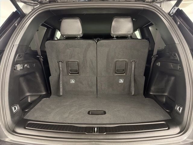 2025 Jeep Grand Cherokee L Altitude 4x2