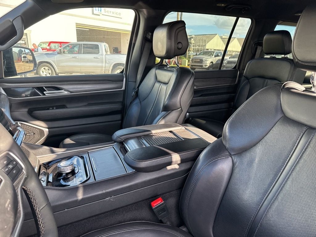 2024 Jeep Wagoneer L Series II