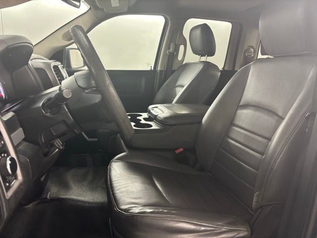 2020 RAM 1500 Classic Tradesman Quad Cab 4x2 6'4' Box