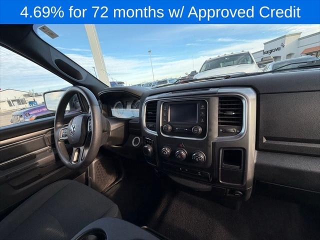 2024 RAM 1500 Classic Warlock Crew Cab 4x2 5'7' Box