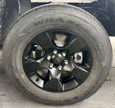 2025 RAM 1500 Tradesman Crew Cab 4x2 5'7' Box