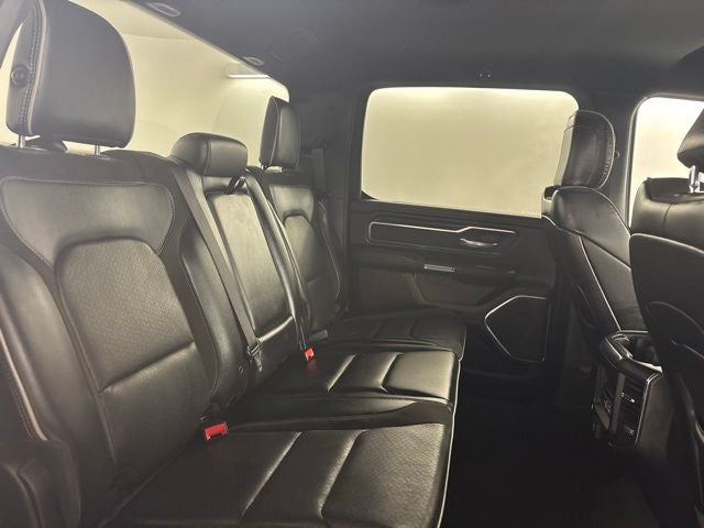 2024 RAM 1500 Laramie Crew Cab 4x2 5'7' Box