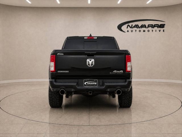 2022 RAM 1500 Big Horn Crew Cab 4x4 5'7' Box