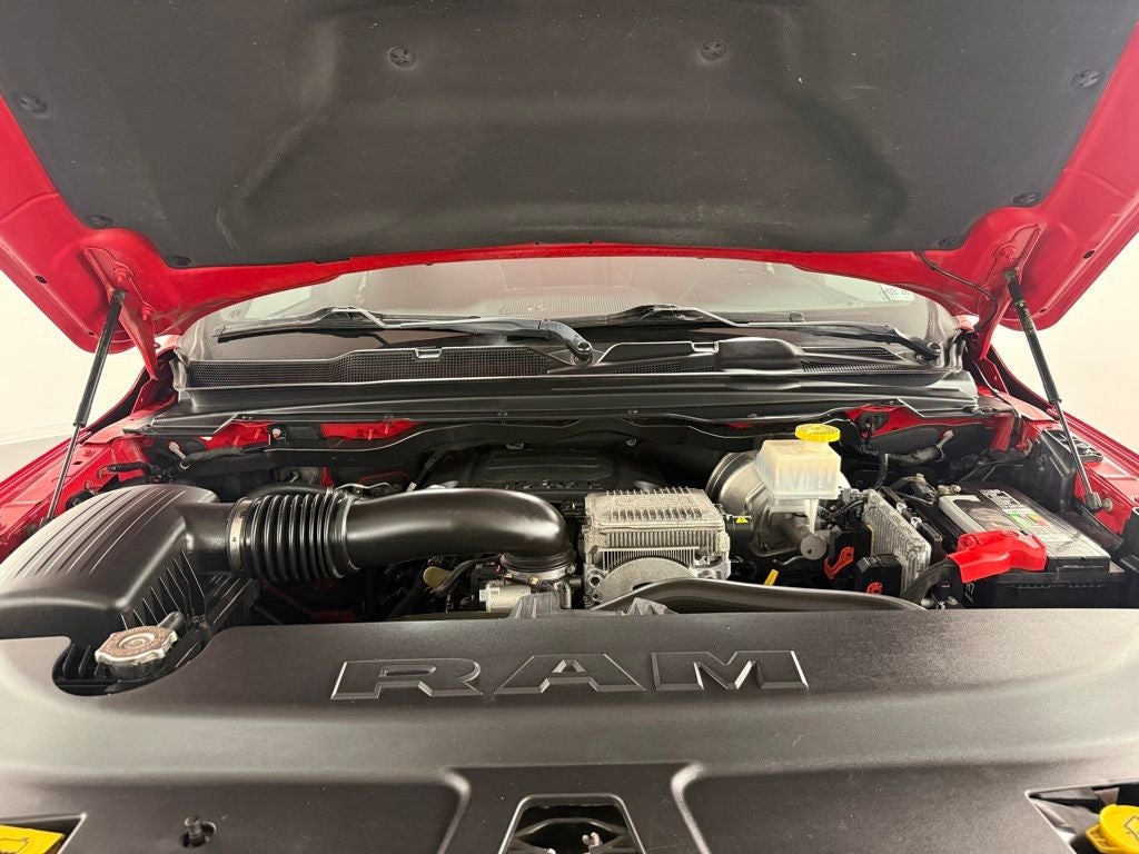 2020 RAM 1500 Big Horn Crew Cab 4x4 5'7' Box