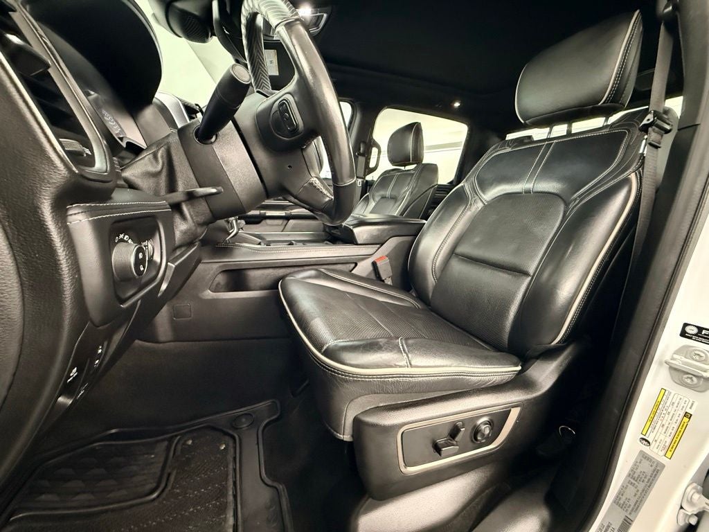 2021 RAM 1500 Limited Crew Cab 4x4 5'7' Box