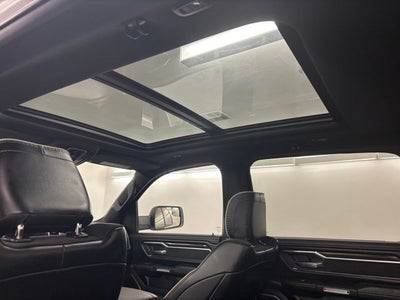 2025 RAM 1500 Laramie Crew Cab 4x4 5'7' Box