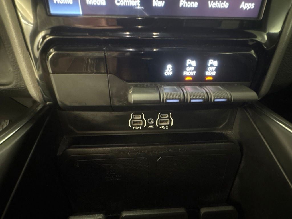 2025 RAM 1500 Laramie Crew Cab 4x4 5'7' Box