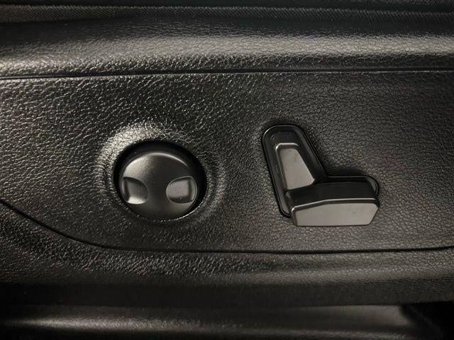 2022 RAM 1500 Rebel Crew Cab 4x4 5'7' Box