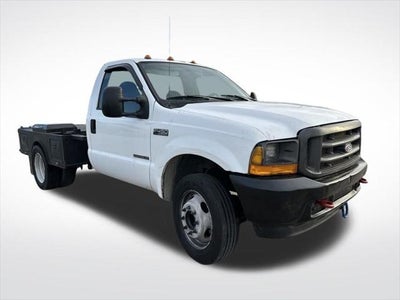 2001 Ford F-450 Chassis XL DRW