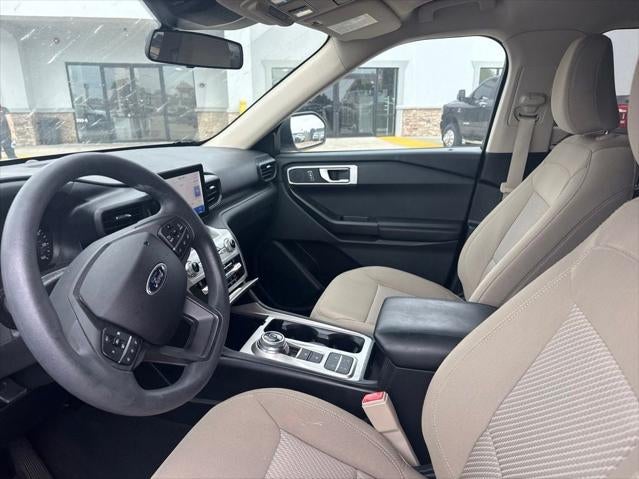 2021 Ford Explorer Base