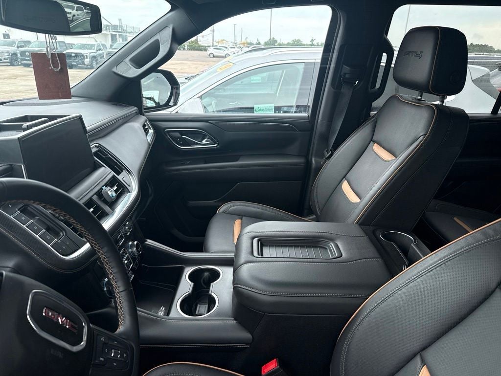 2024 GMC Yukon 4WD AT4