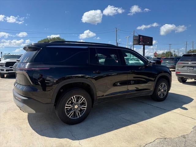 2026 Chevrolet Traverse AWD LT