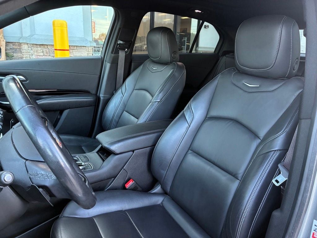 2024 Cadillac XT4 FWD Luxury
