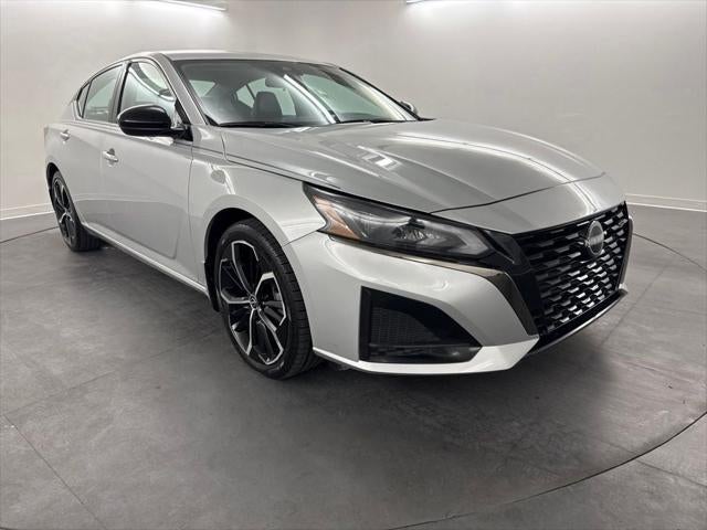 2025 Nissan Altima SR FWD