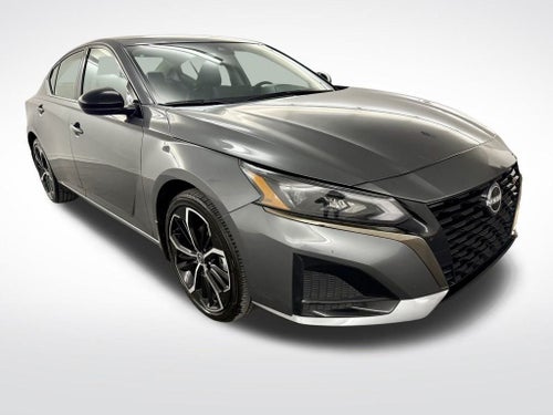 2025 Nissan Altima SR FWD