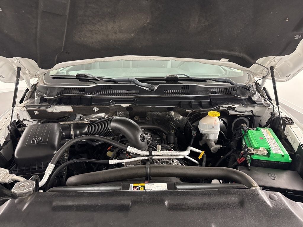 2020 RAM 1500 Classic Tradesman Crew Cab 4x2 5'7' Box