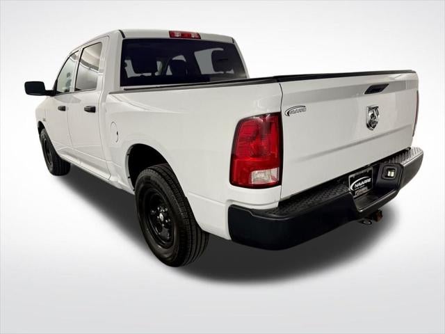 2020 RAM 1500 Classic Tradesman Crew Cab 4x2 5'7' Box