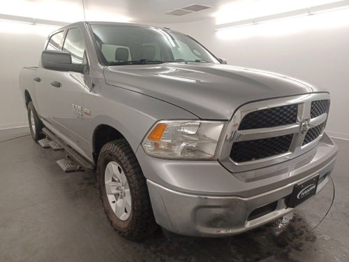 2023 RAM 1500 Classic Tradesman Crew Cab 4x4 5'7' Box