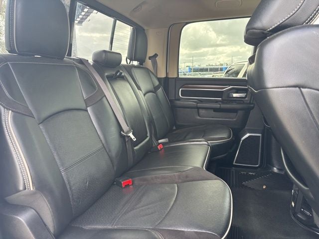 2022 RAM 2500 Laramie Crew Cab 4x4 6'4' Box