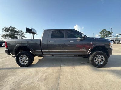2022 RAM 2500 Limited Mega Cab 4x4 6'4' Box