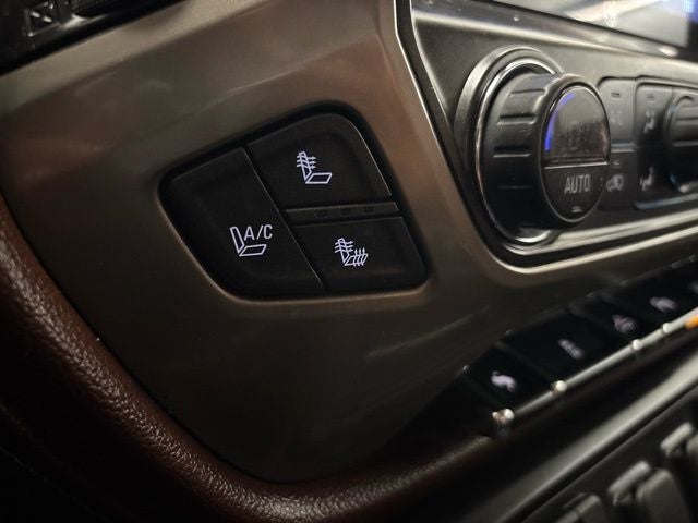 2014 Chevrolet Silverado 1500 High Country