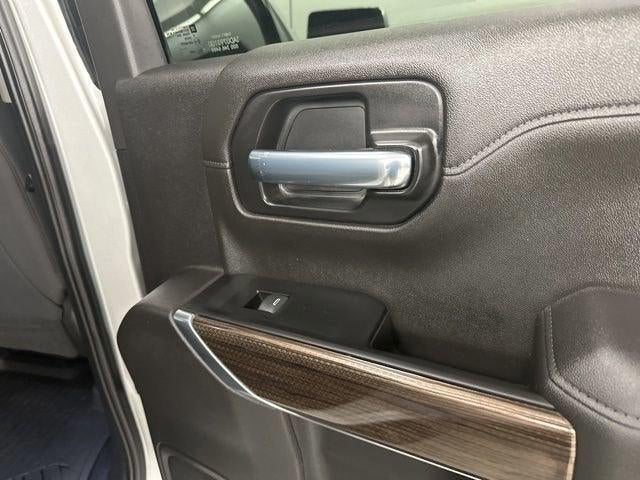 2022 Chevrolet Silverado 1500 LTD 4WD Crew Cab Short Bed RST