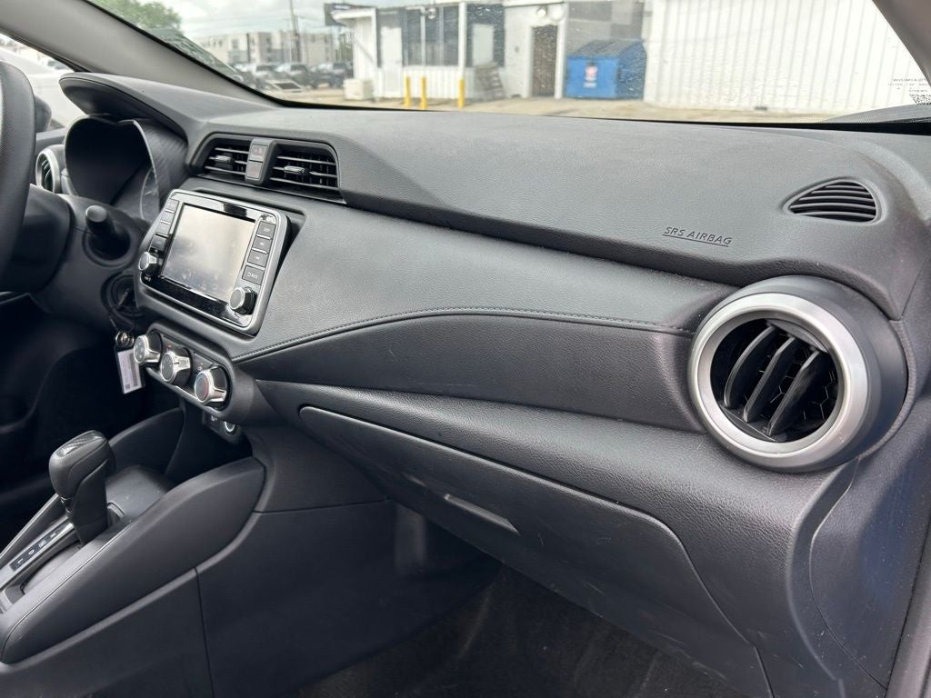 2024 Nissan Versa 1.6 S