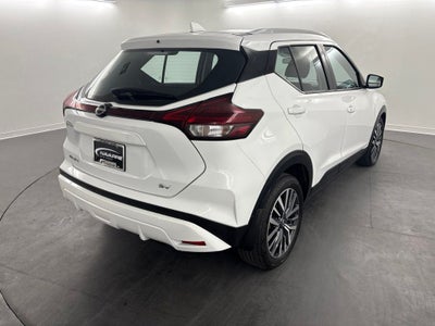 2023 Nissan Kicks SV Xtronic CVT