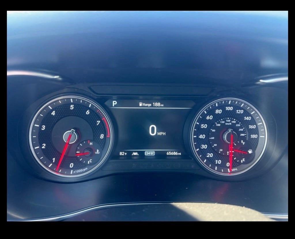 2021 Genesis G70 3.3T RWD