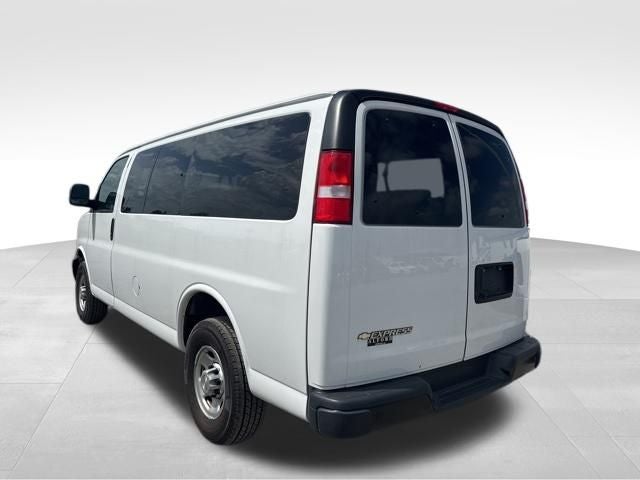 2023 Chevrolet Express 3500 LS Passenger