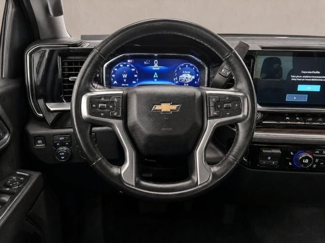 2025 Chevrolet Silverado 1500 LT LT1