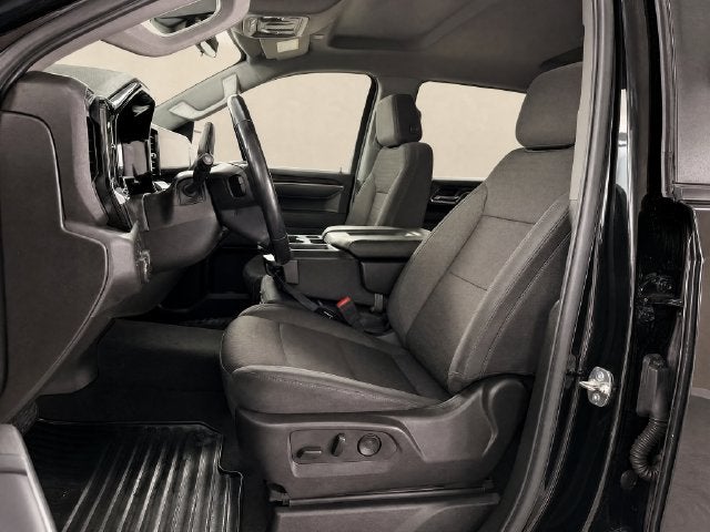 2025 Chevrolet Silverado 1500 LT LT1