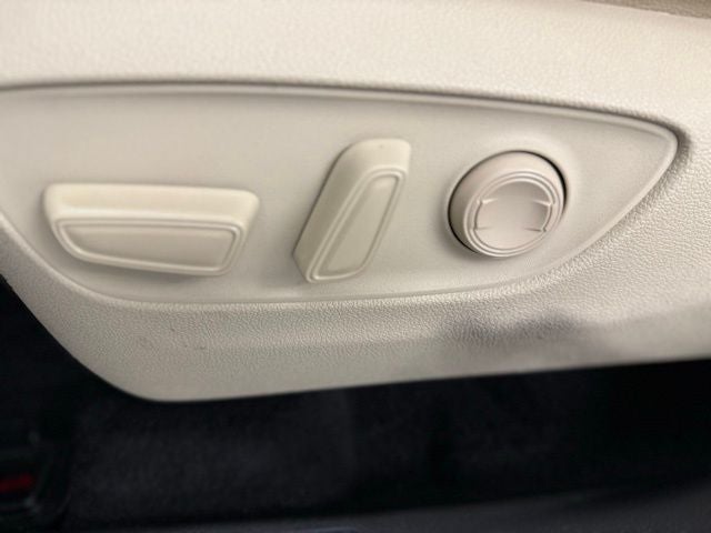 2022 Toyota Highlander Hybrid Limited