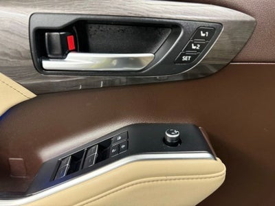 2022 Toyota Highlander Hybrid Limited