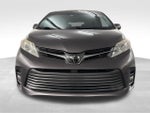 2020 Toyota Sienna XLE