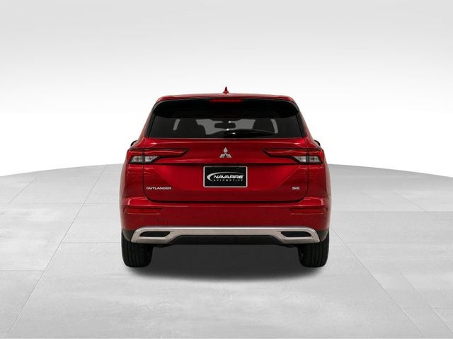 2023 Mitsubishi Outlander SE