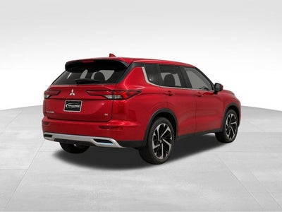 2023 Mitsubishi Outlander SE