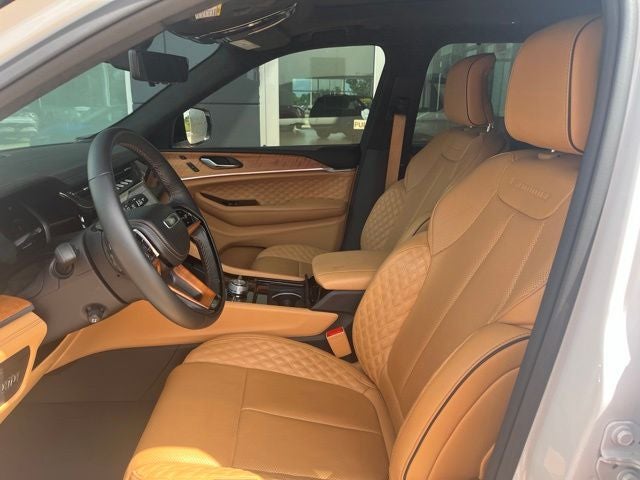 2024 Jeep Grand Cherokee L Summit