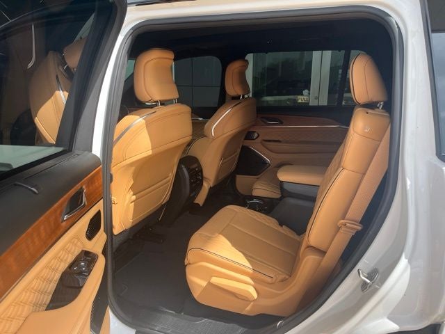 2024 Jeep Grand Cherokee L Summit