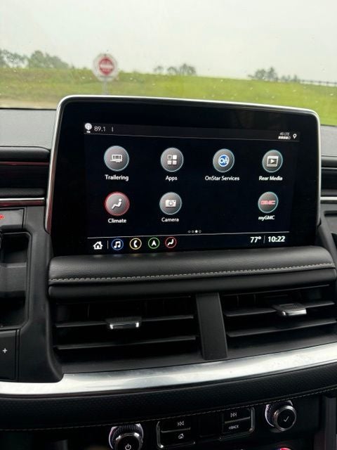 2021 GMC Yukon SLT