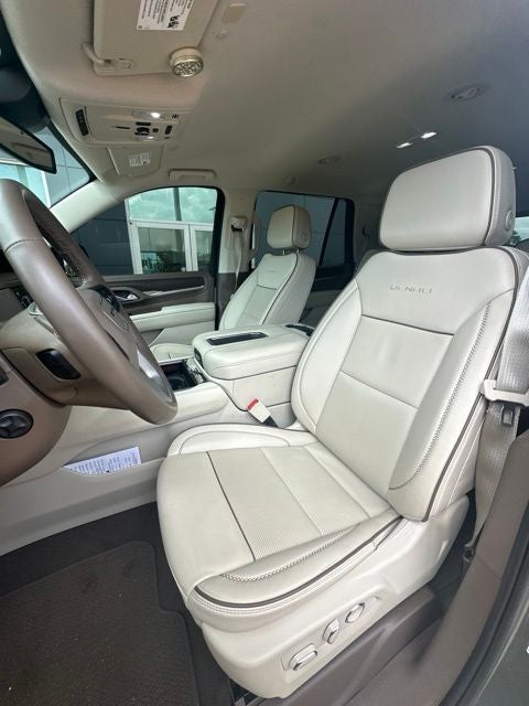 2024 GMC Yukon Denali — photo 20