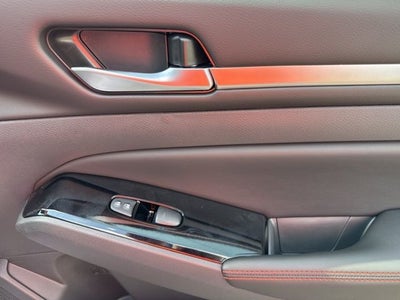 2025 Nissan Altima 2.5 SR