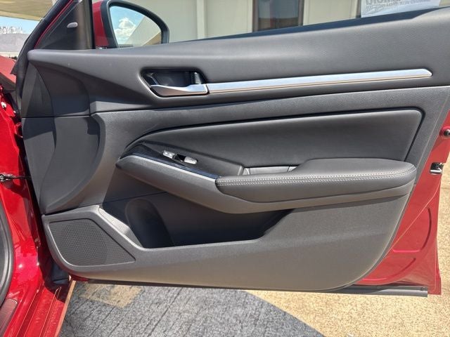 2025 Nissan Altima 2.5 SL