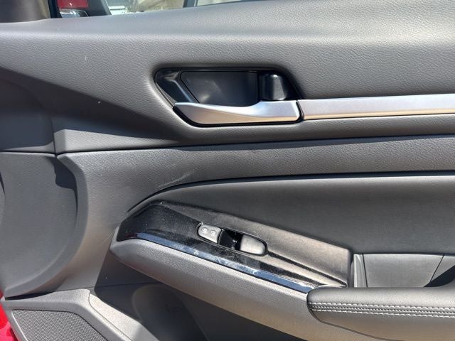 2025 Nissan Altima 2.5 SL